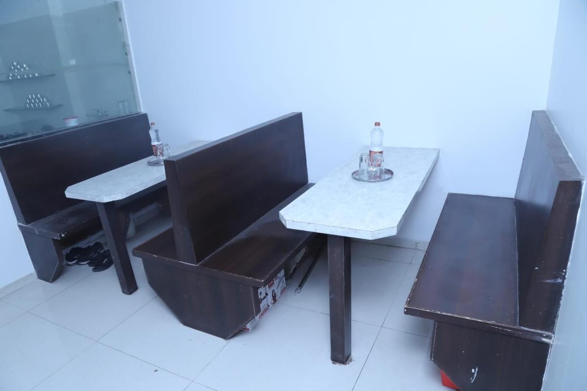 Hotel Kewal Inn Jalgaon Extérieur photo